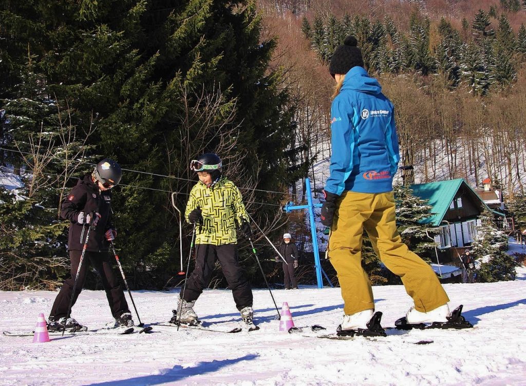 výuka lyžování dětí lyžařská škola telnice