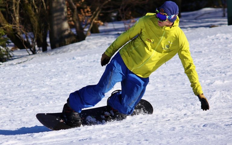 Výuka na snowboardu Telnice snowboardový kurz